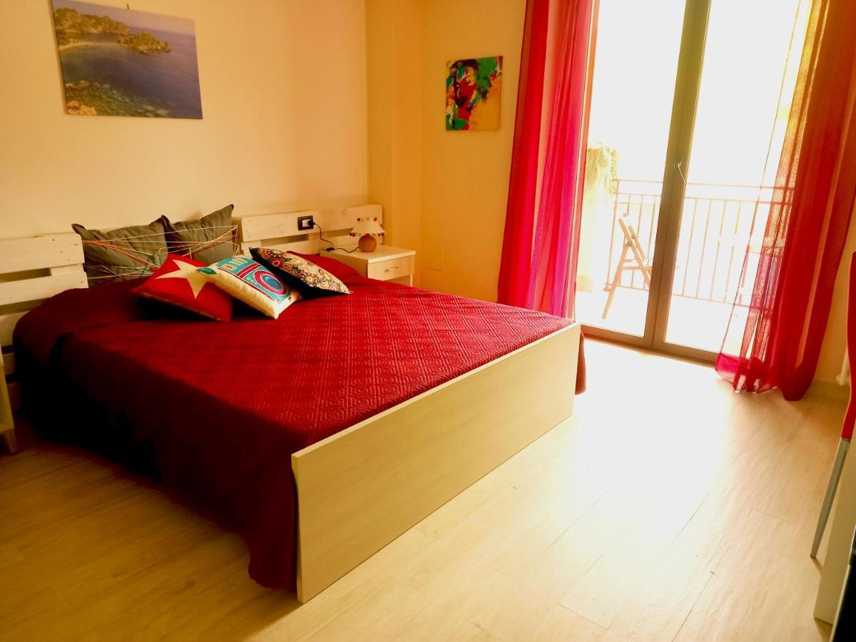 Villa I Minnulareddi Giardini-Naxos Buitenkant foto