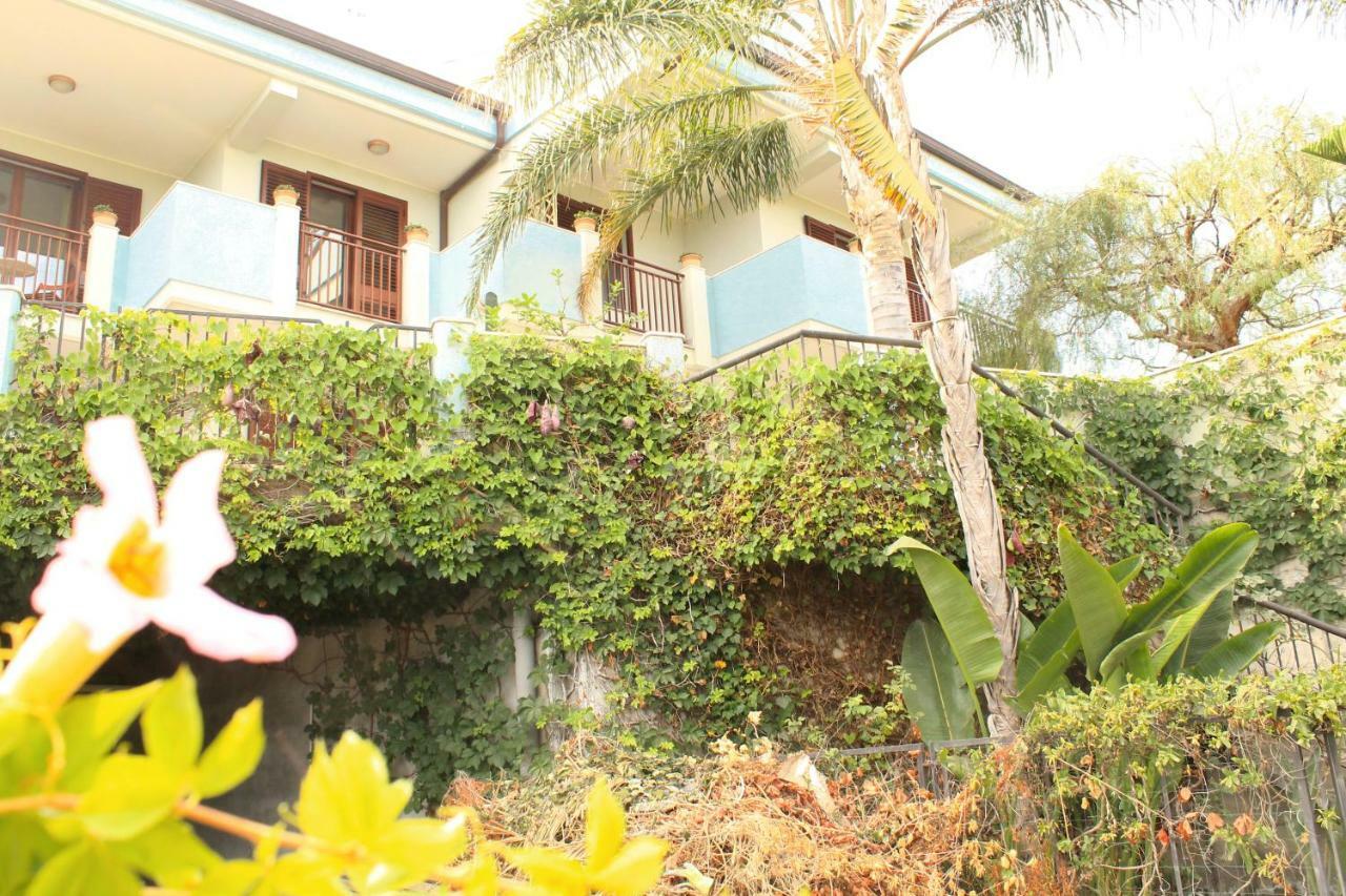 Villa I Minnulareddi Giardini-Naxos Buitenkant foto