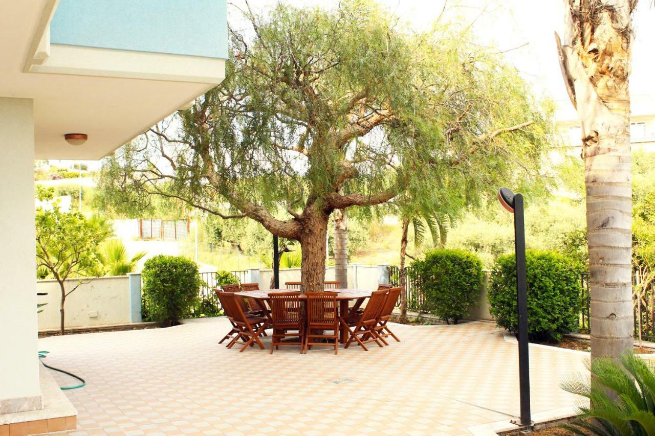 Villa I Minnulareddi Giardini-Naxos Buitenkant foto